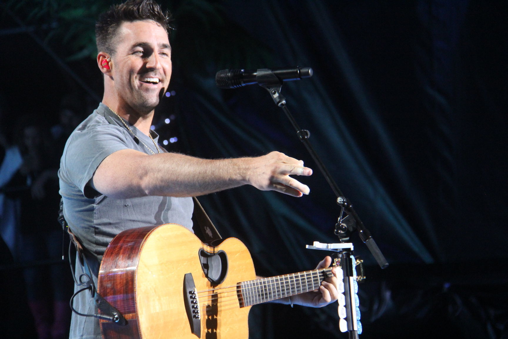 Tree Town Jake Owen
